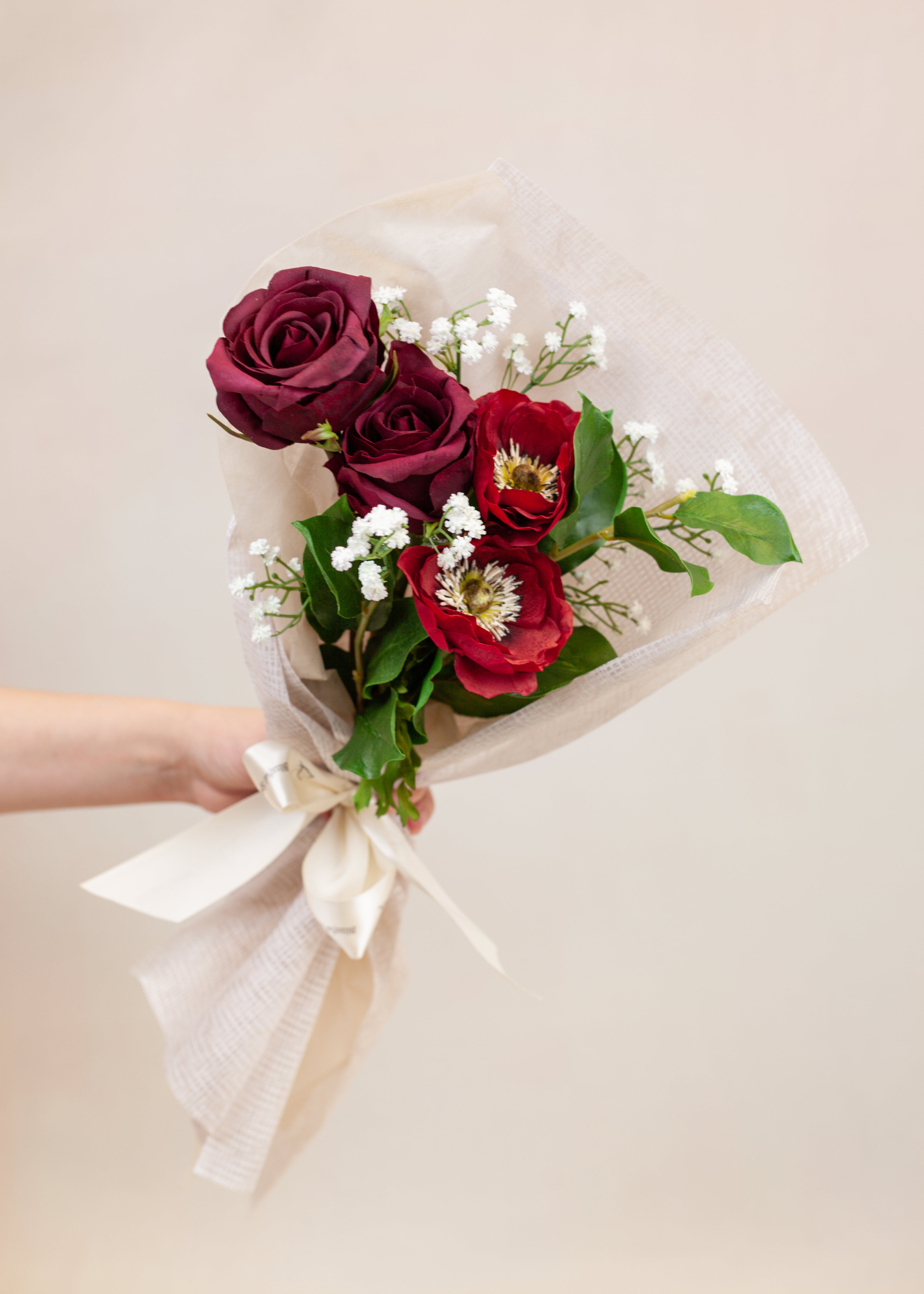 The Holy Hostess Amour Petite Bouquet