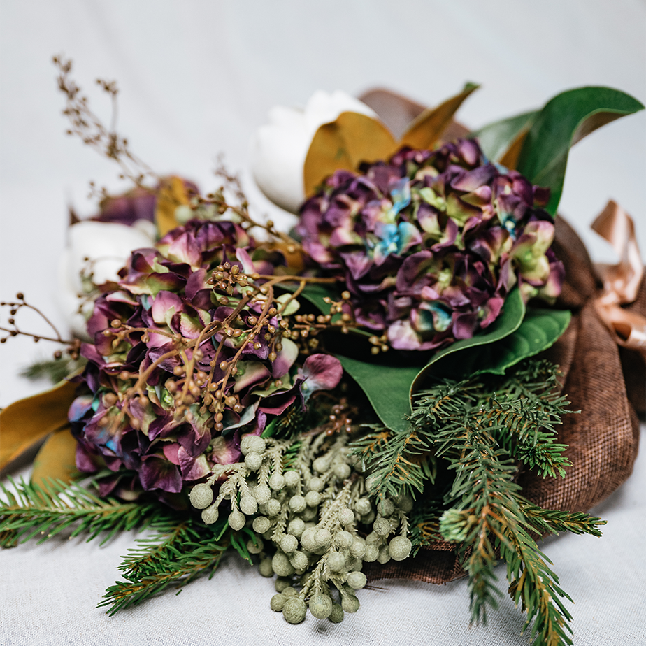 Cedar & Stone - Luxe