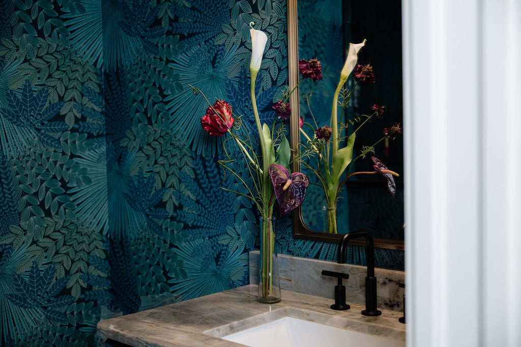 Velvet Calla - Petite