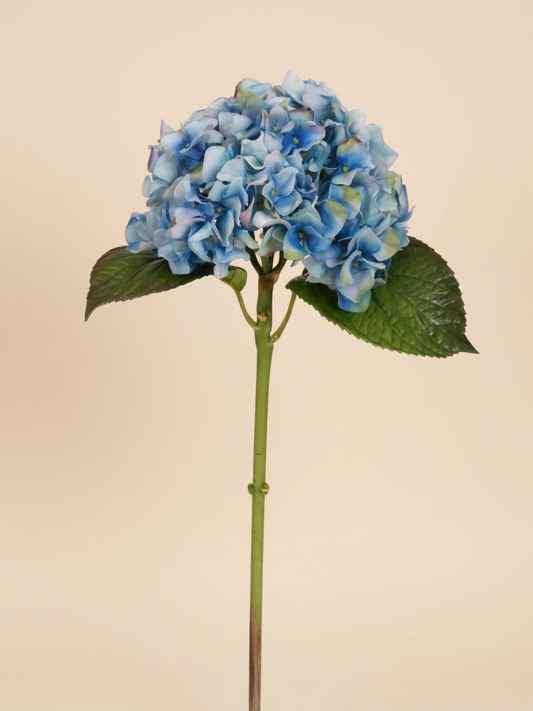 Real Touch Hydrangea Short Stem 18" - Light Blue