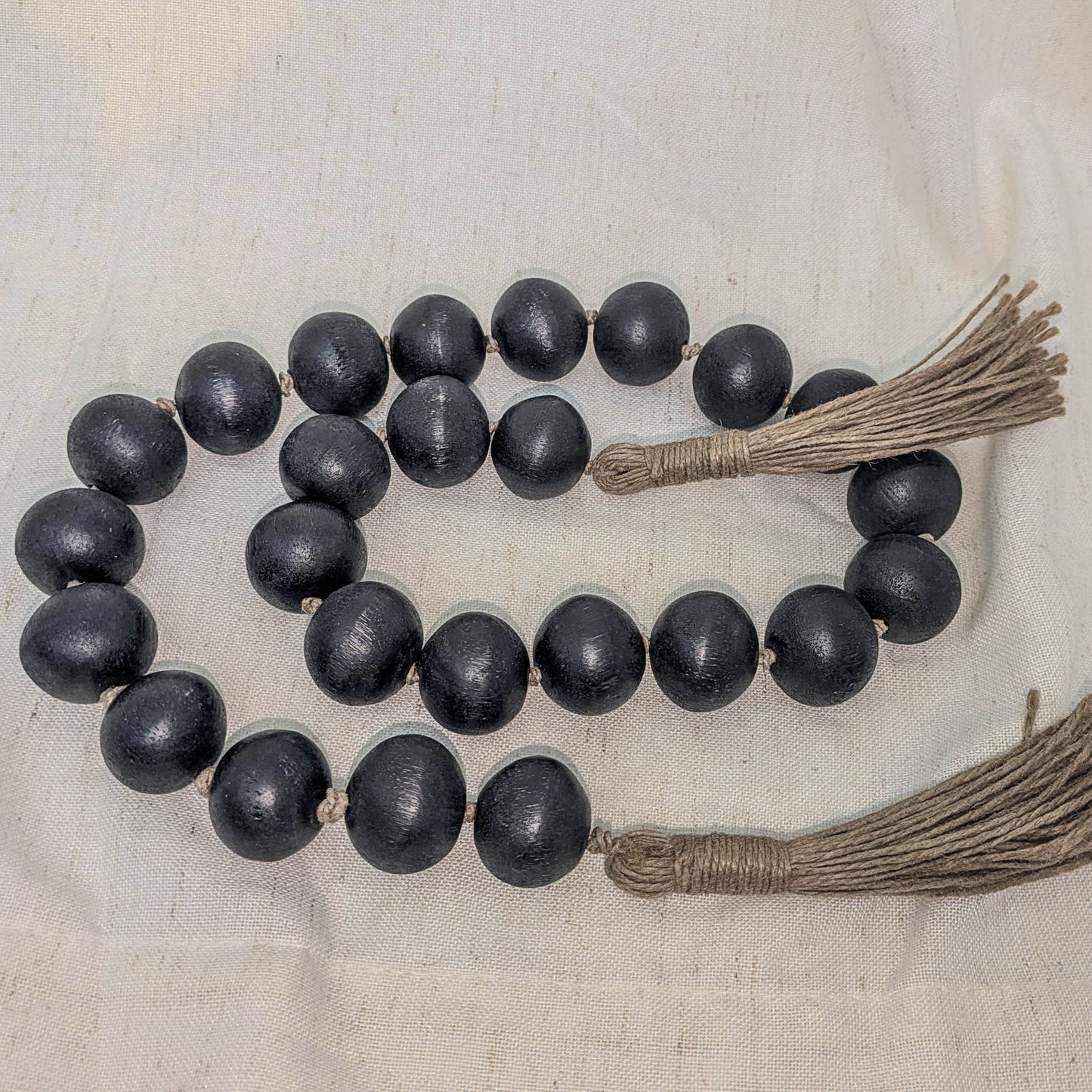 [Pre-Order] Sable Bead Garland