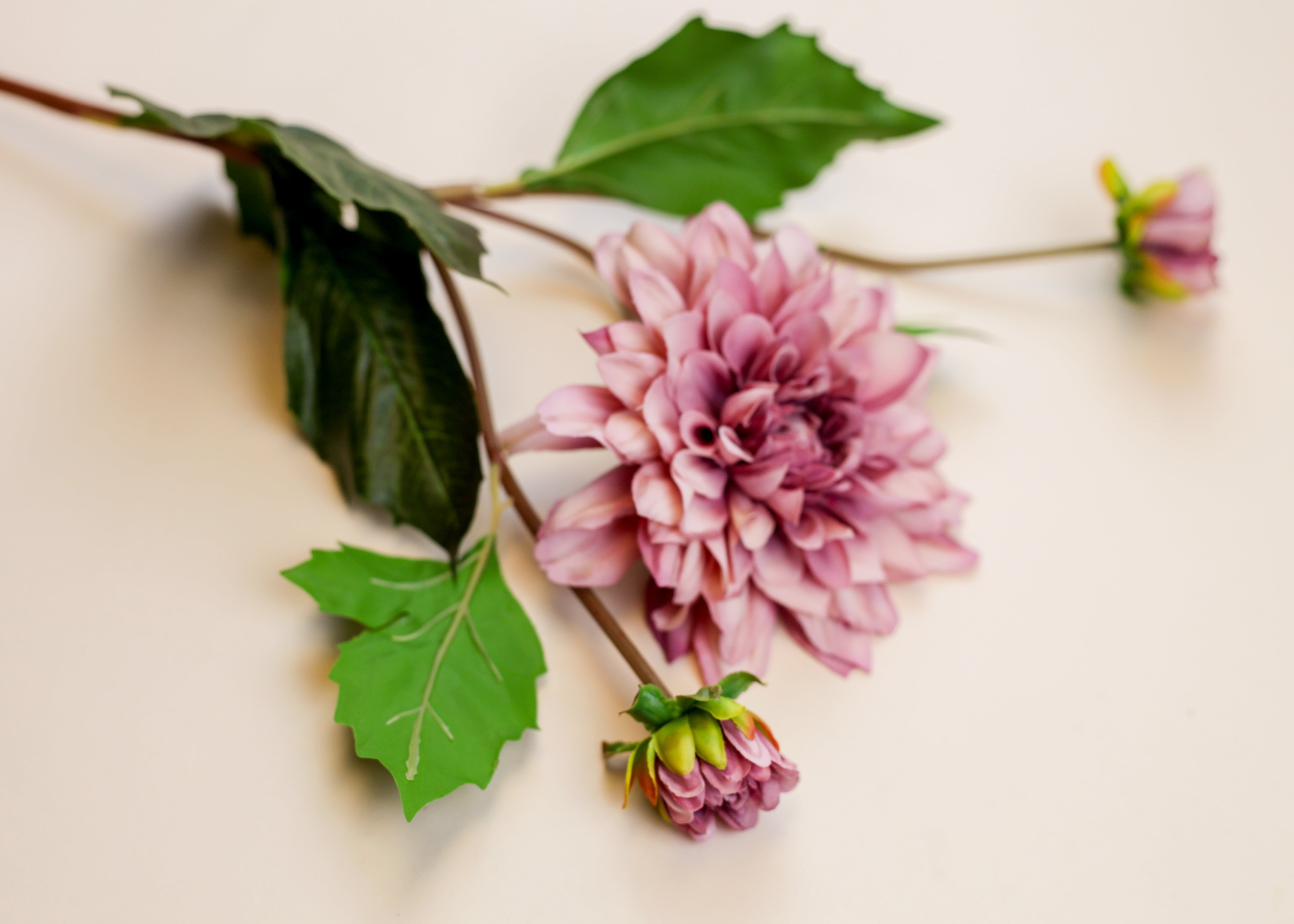 Real Touch Mother Dahlia - Purple