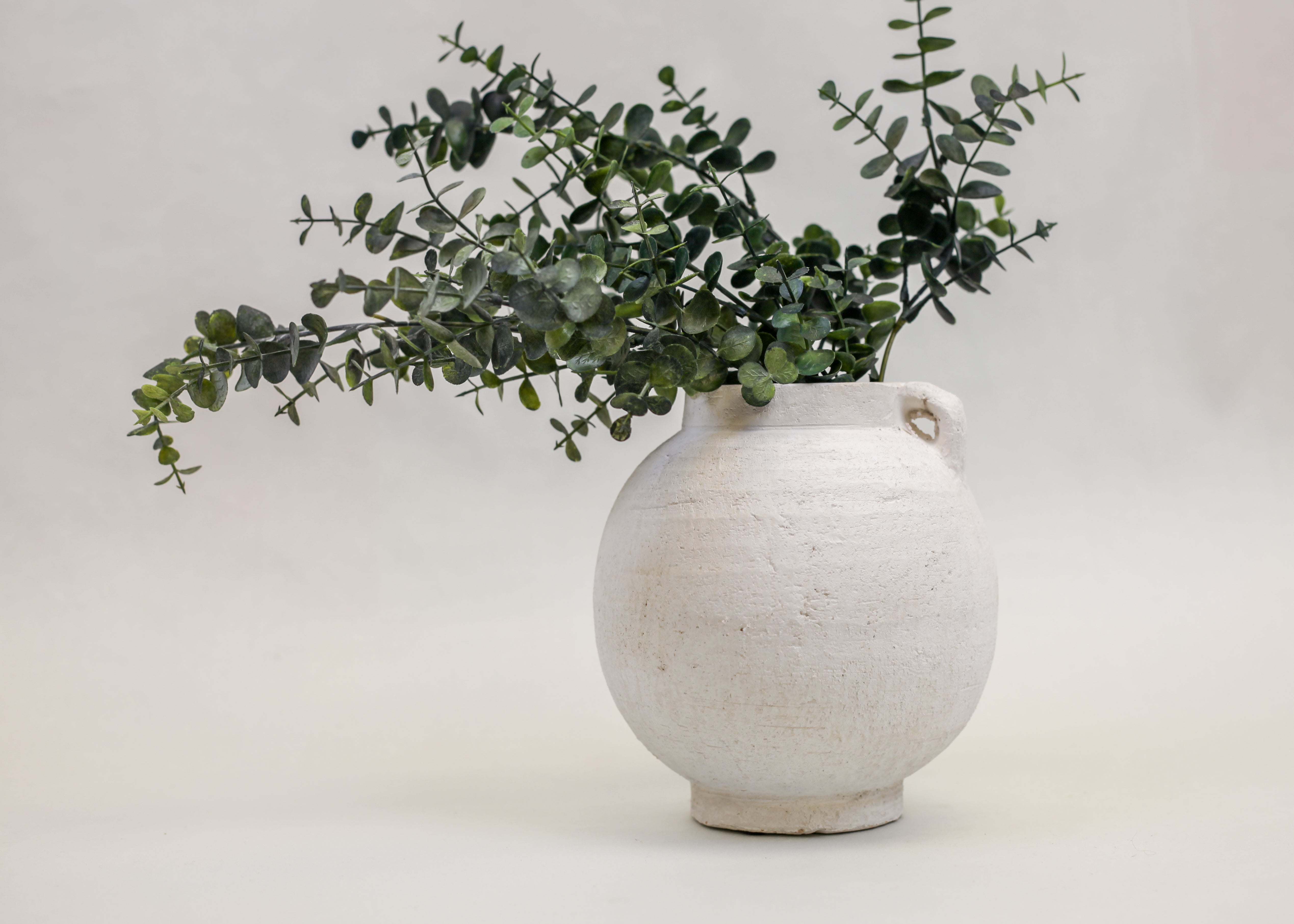 Luna White Ceramic Jug Vase (7")