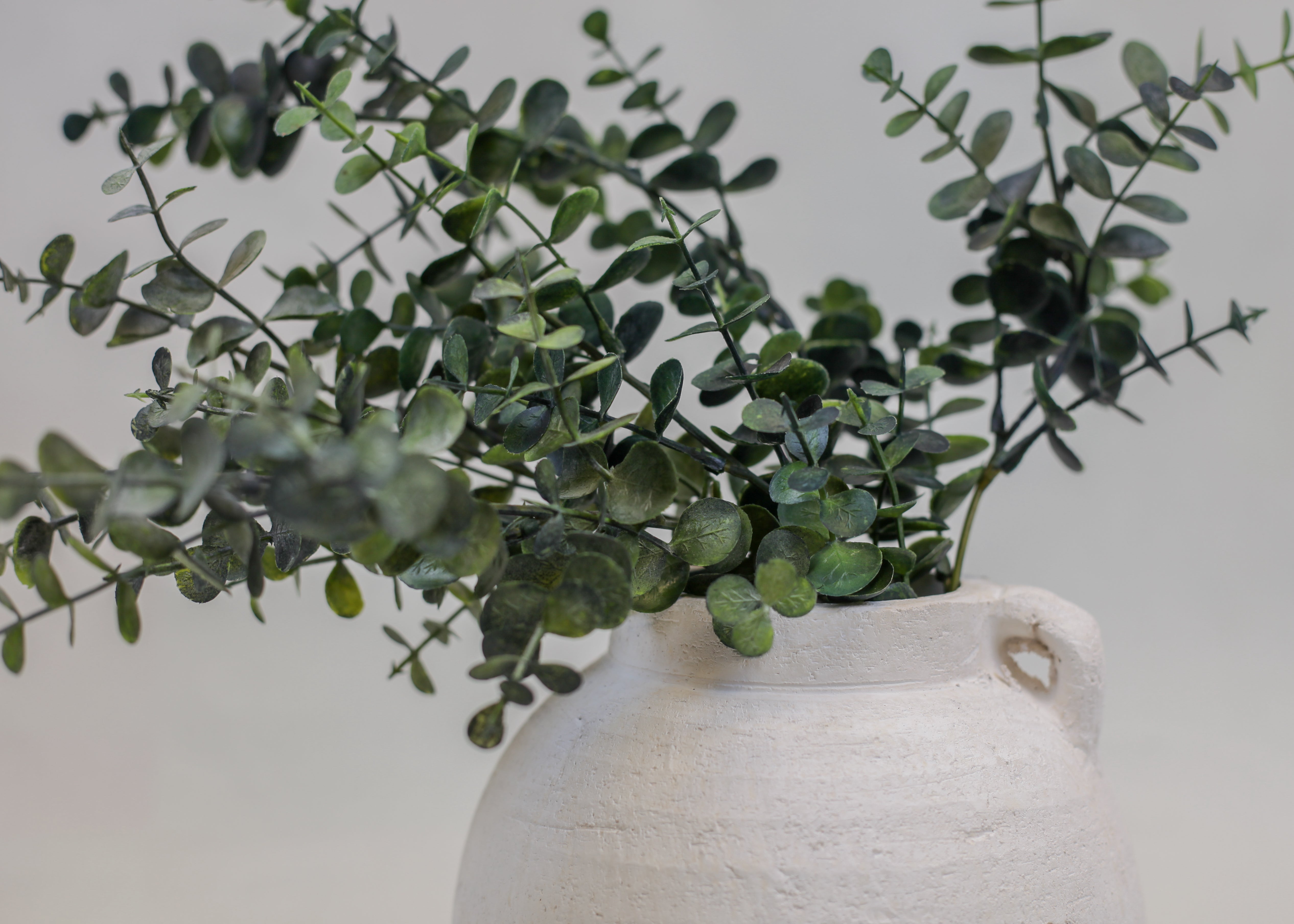 Luna White Ceramic Jug Vase (7")