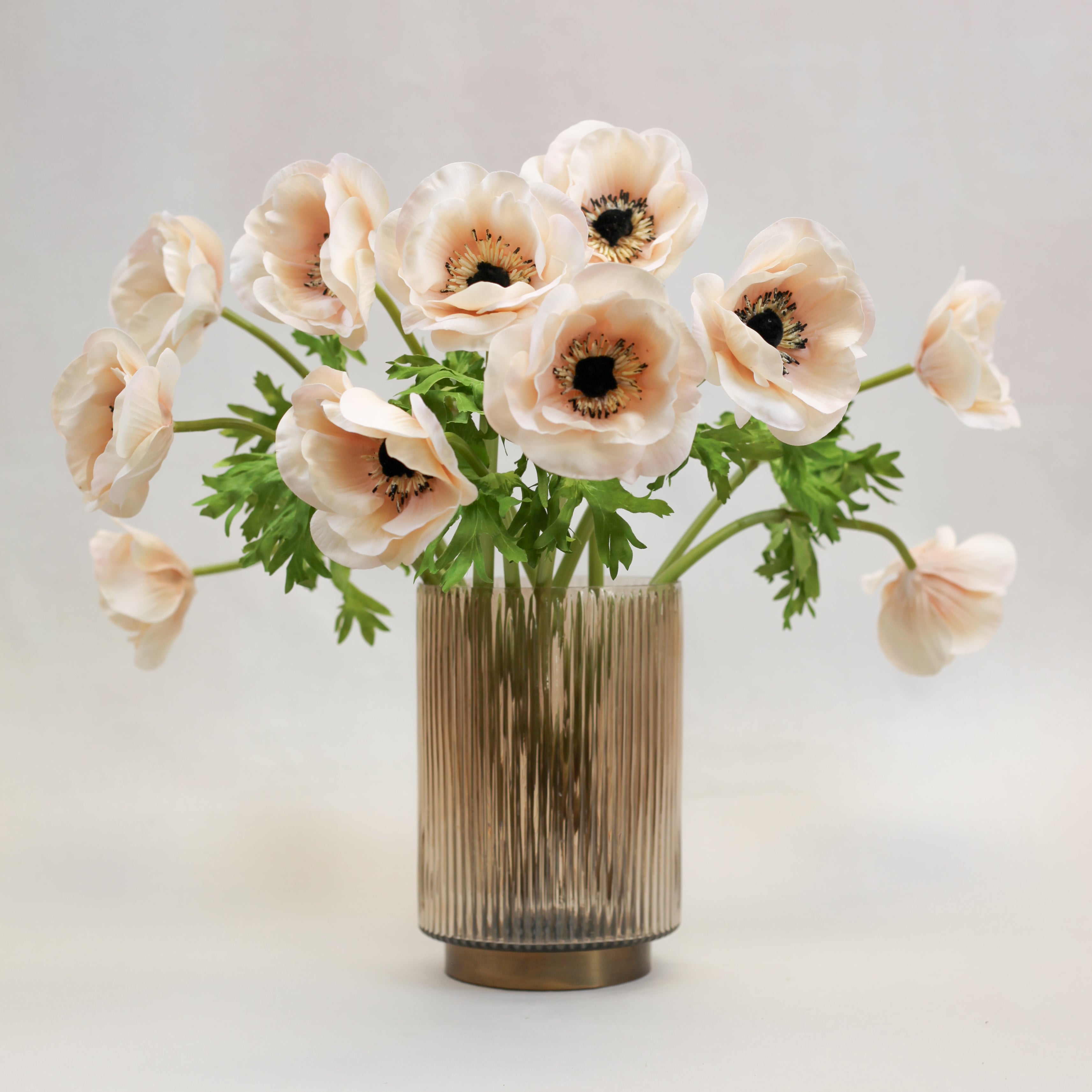 Ribbed Sand Glass Vase (8.5")