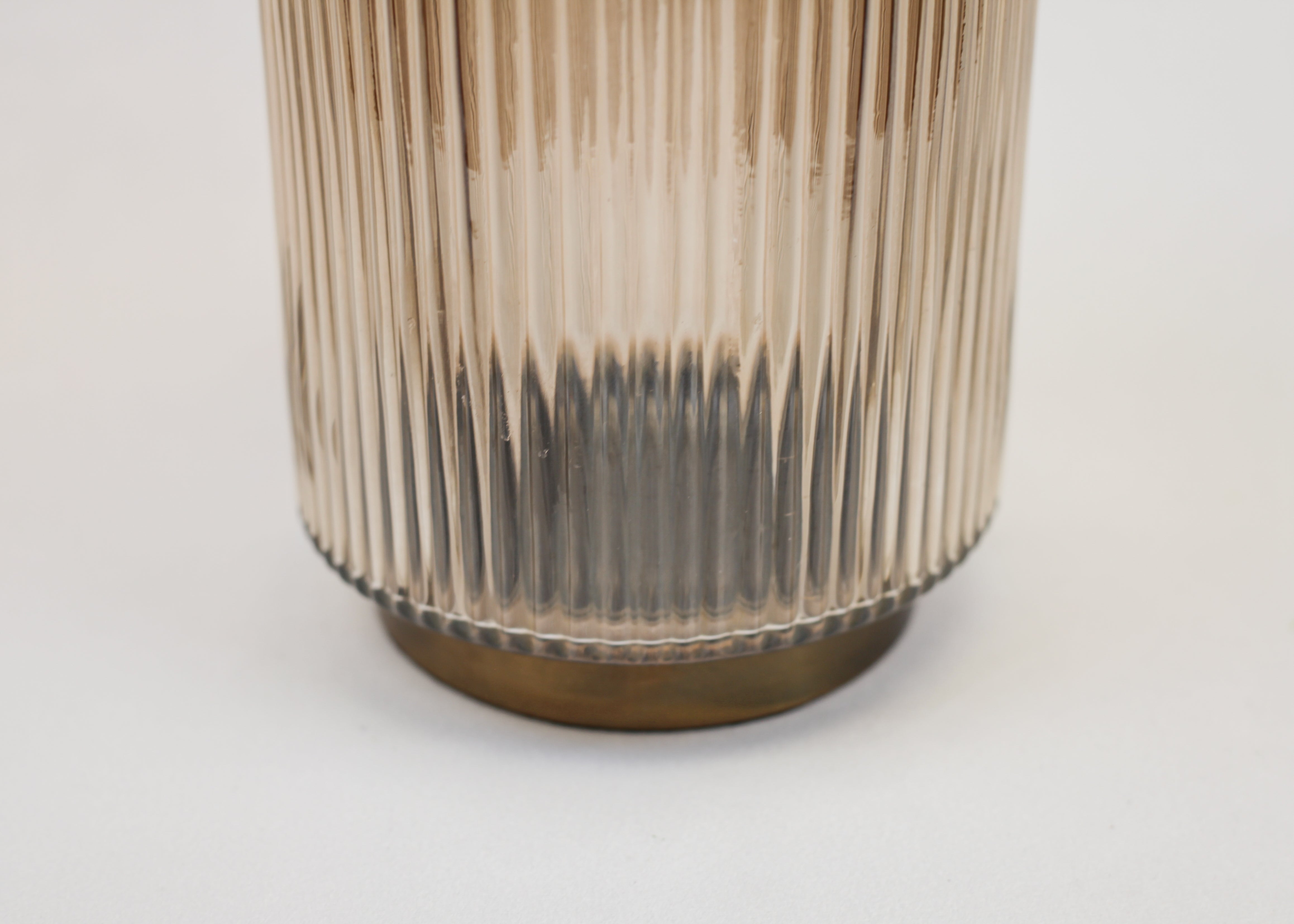 Ribbed Sand Glass Vase (8.5")