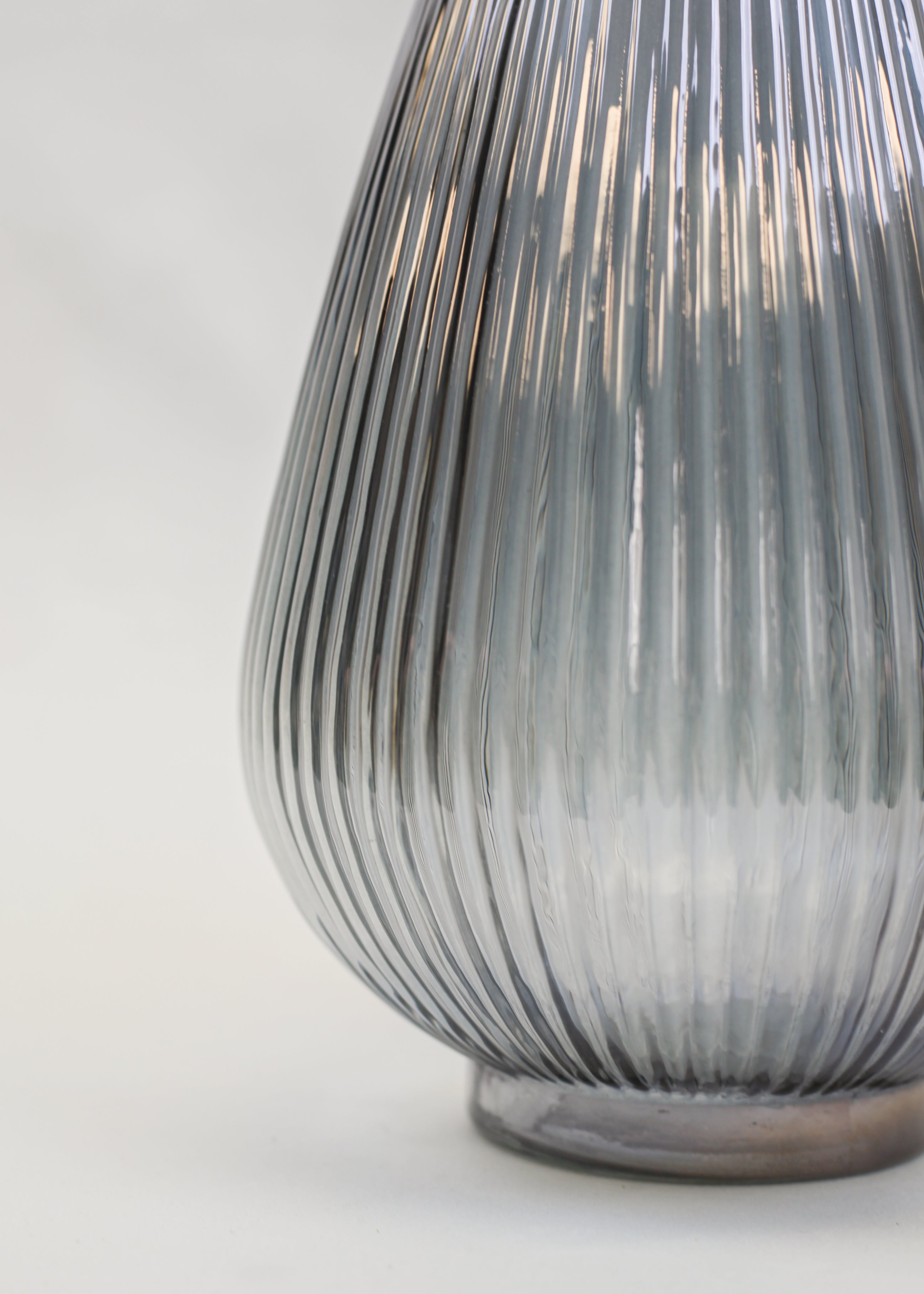 Ribbed Smoke Teardrop Vase (9")