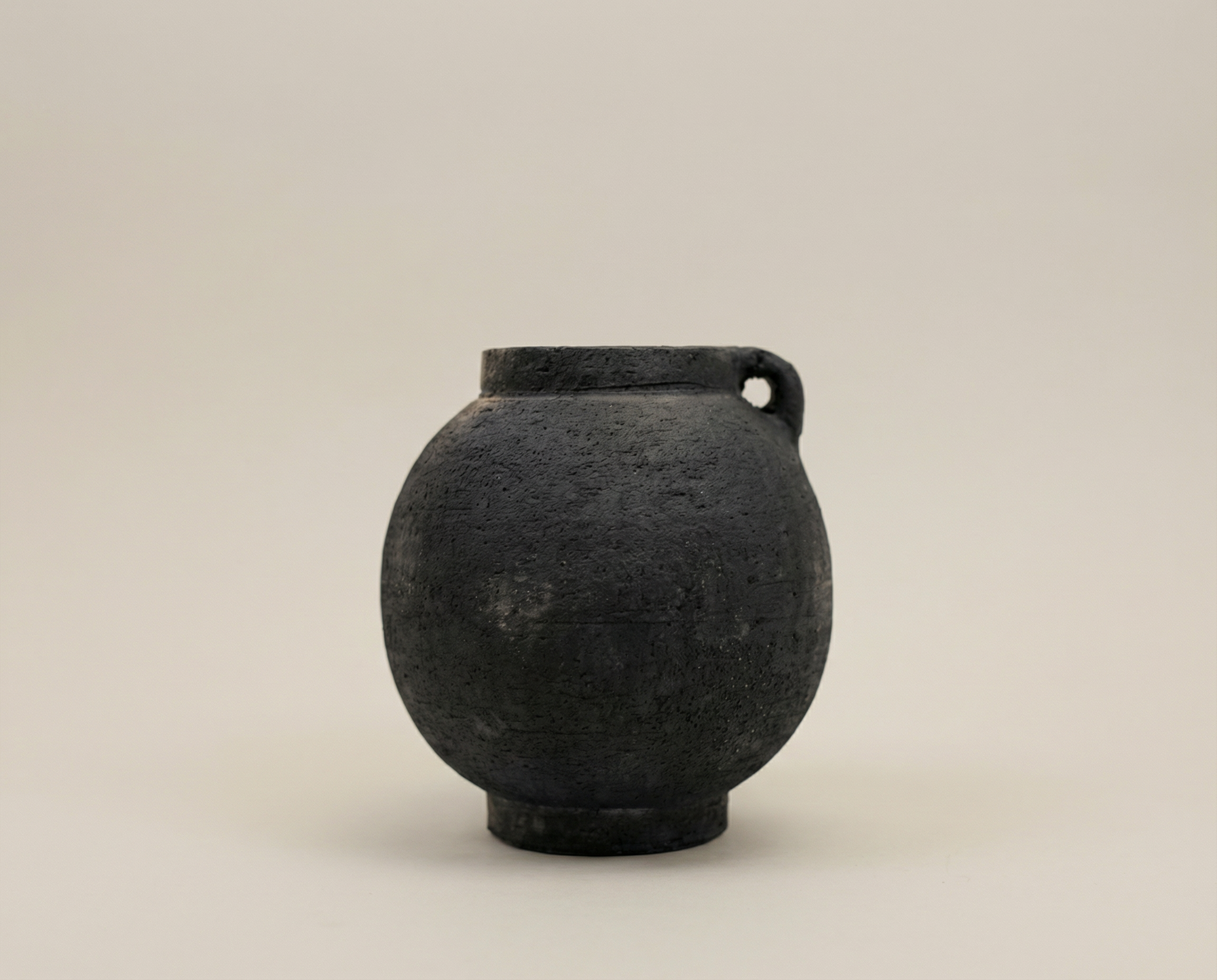 Luna Black Ceramic Abstract Vase (7")
