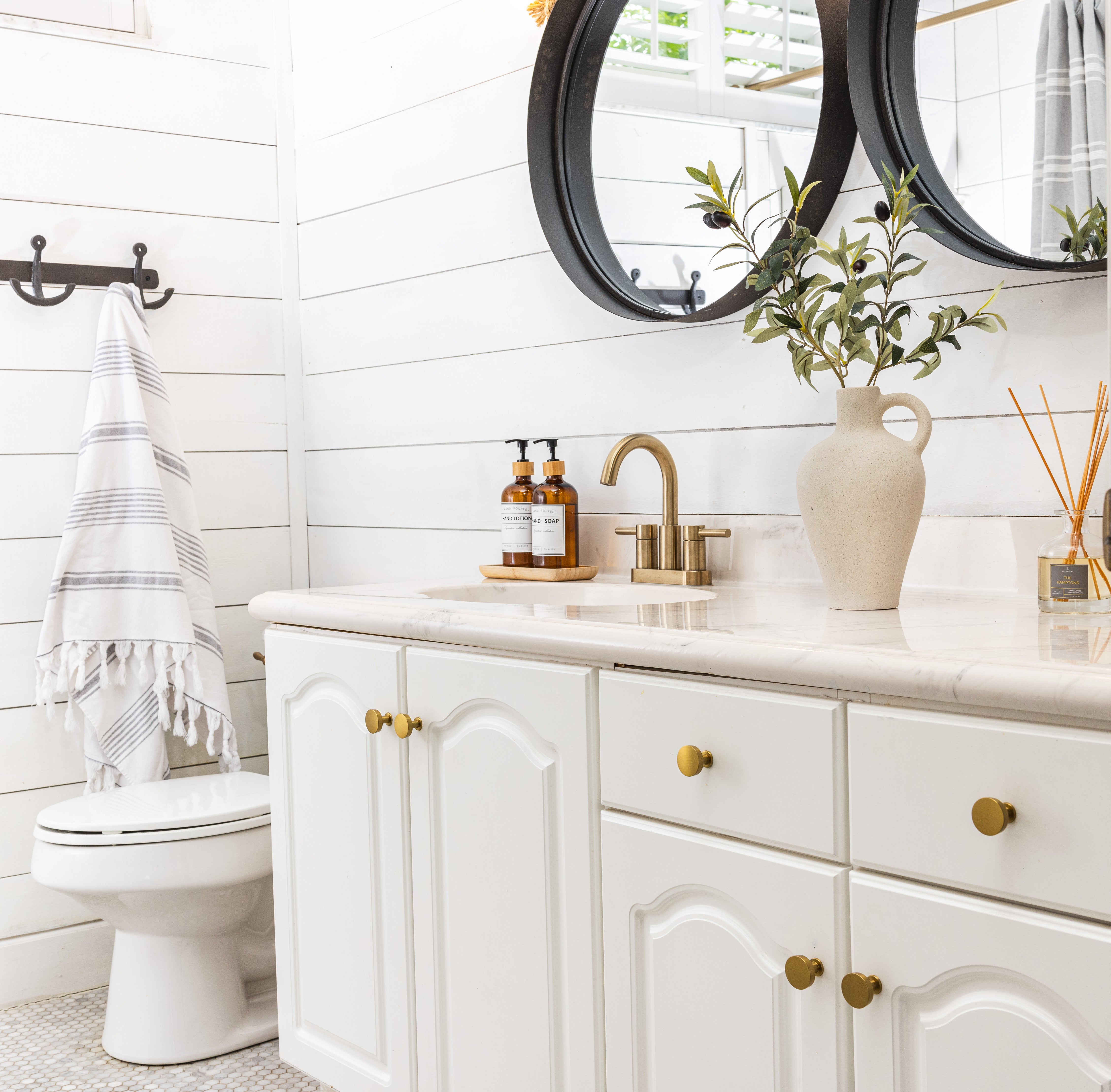 Coastal Olive- Sandy White